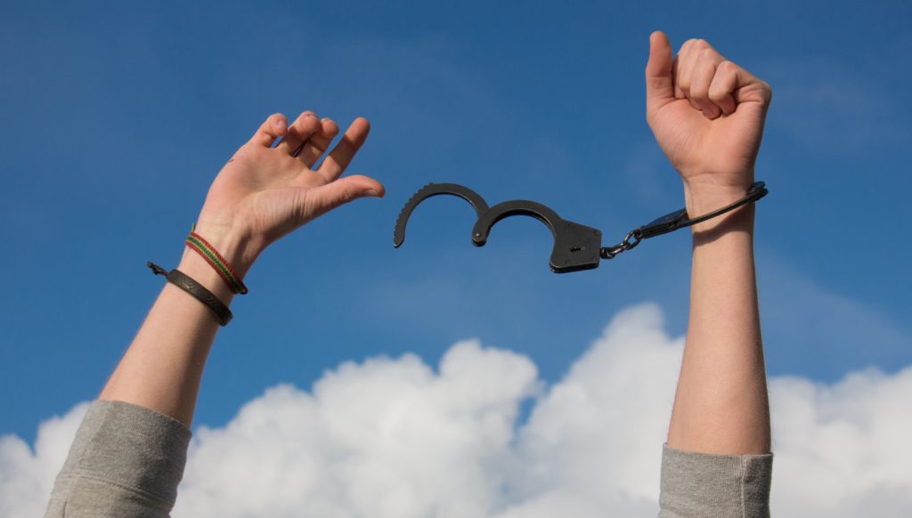 breaking free from handcuffs